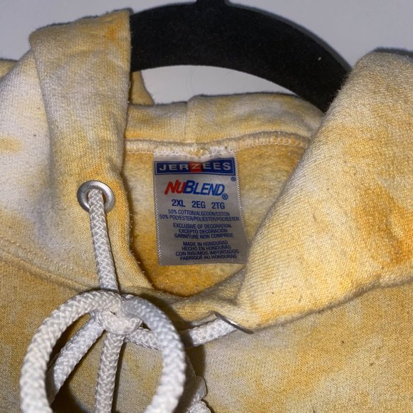 Yellow tie-dye hoodie, size XXL, originally from Rue 21 - Picture 2 of 3